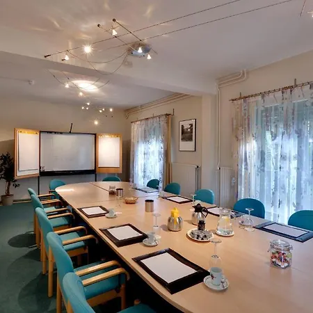Landhotel De Hoofdige Boer 3* Almen
