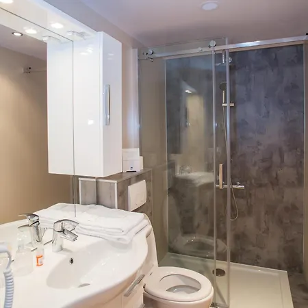 Landhotel De Hoofdige Boer 3* Almen