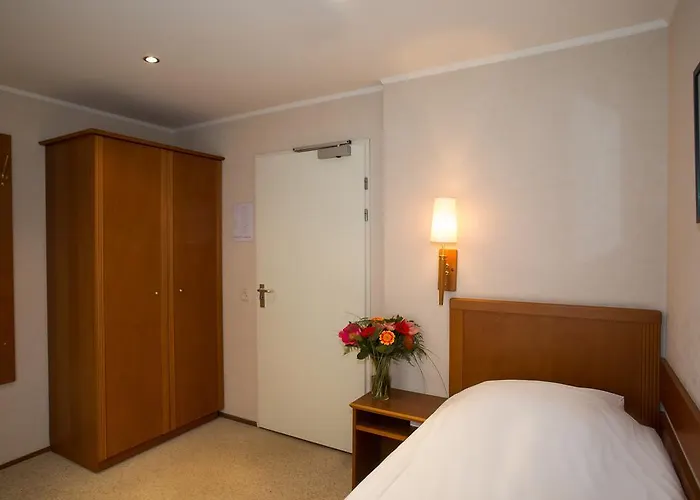 Hotel De Hoofdige Boer 3*