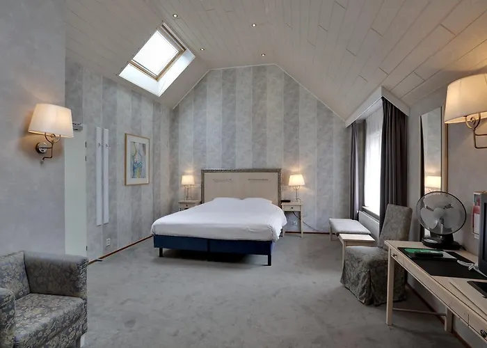 De Hoofdige Boer Hotell Almen