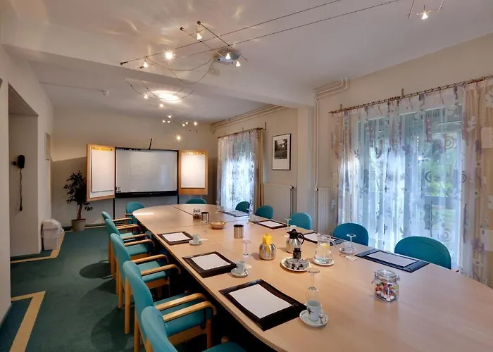 De Hoofdige Boer 3* Almen