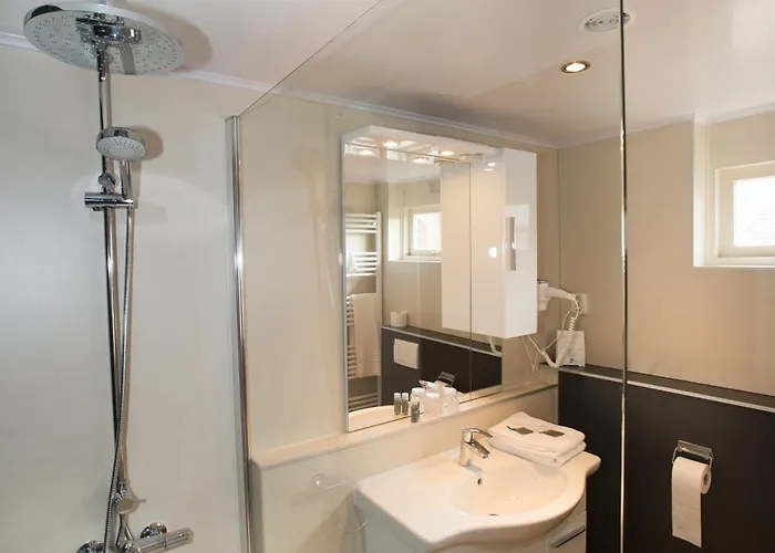 Hotel De Hoofdige Boer Almen