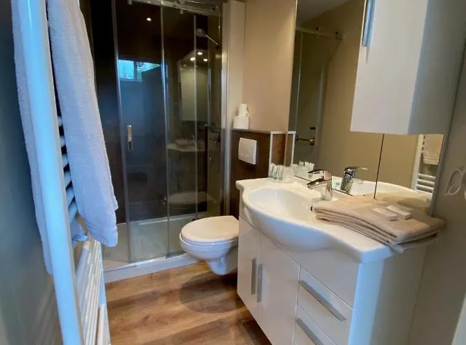 De Hoofdige Boer Almen