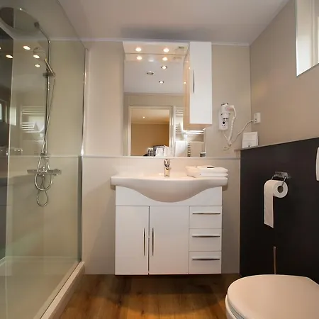 Landhotel De Hoofdige Boer Almen